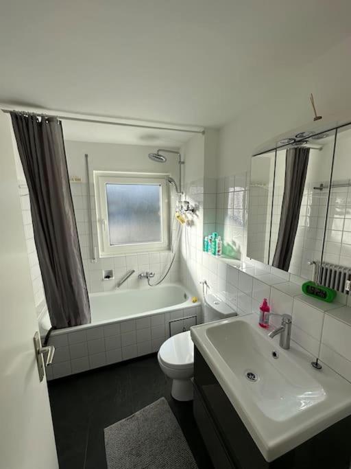 Renovated Flat - Prime Location Near Marienplatz Leilighet Stuttgart Eksteriør bilde