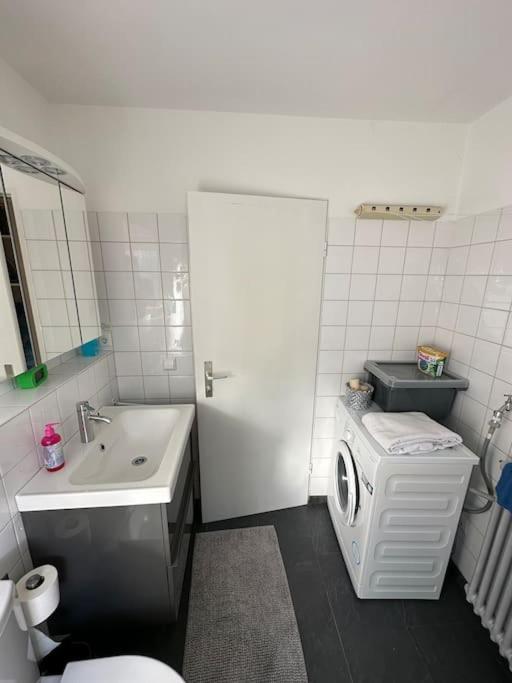 Renovated Flat - Prime Location Near Marienplatz Leilighet Stuttgart Eksteriør bilde