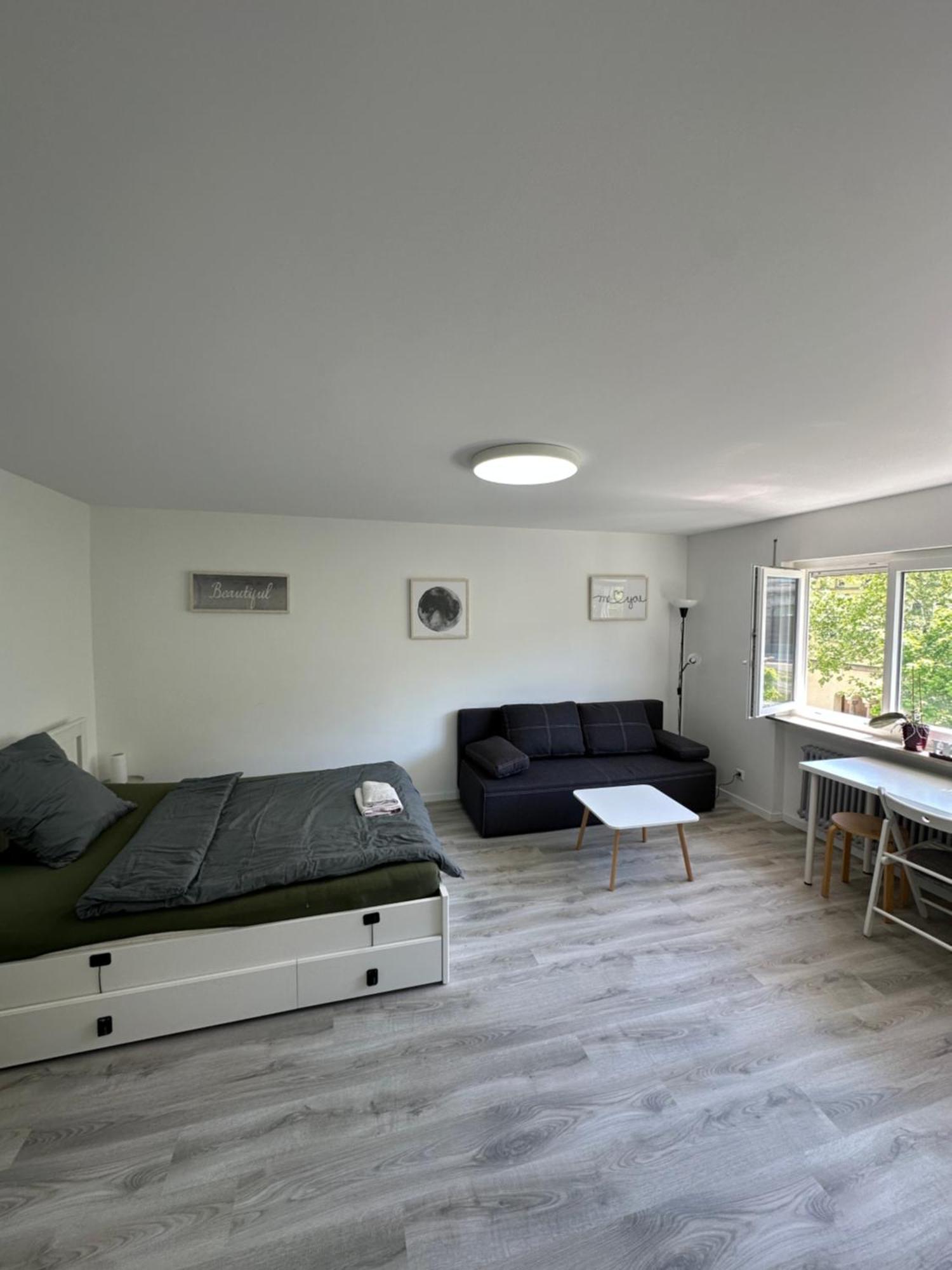 Renovated Flat - Prime Location Near Marienplatz Leilighet Stuttgart Eksteriør bilde